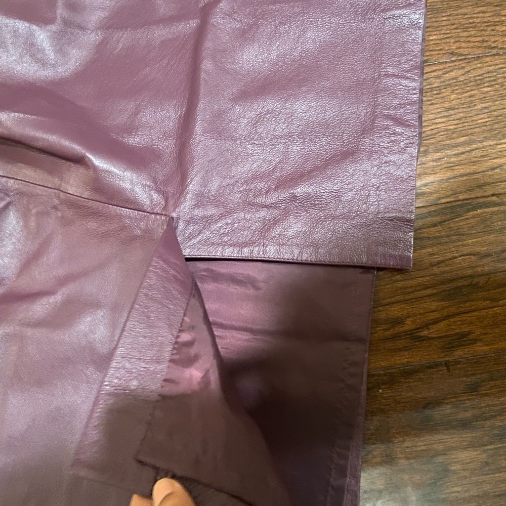 Gorgeous purple genuine leather skirt - Picture 10 of 10